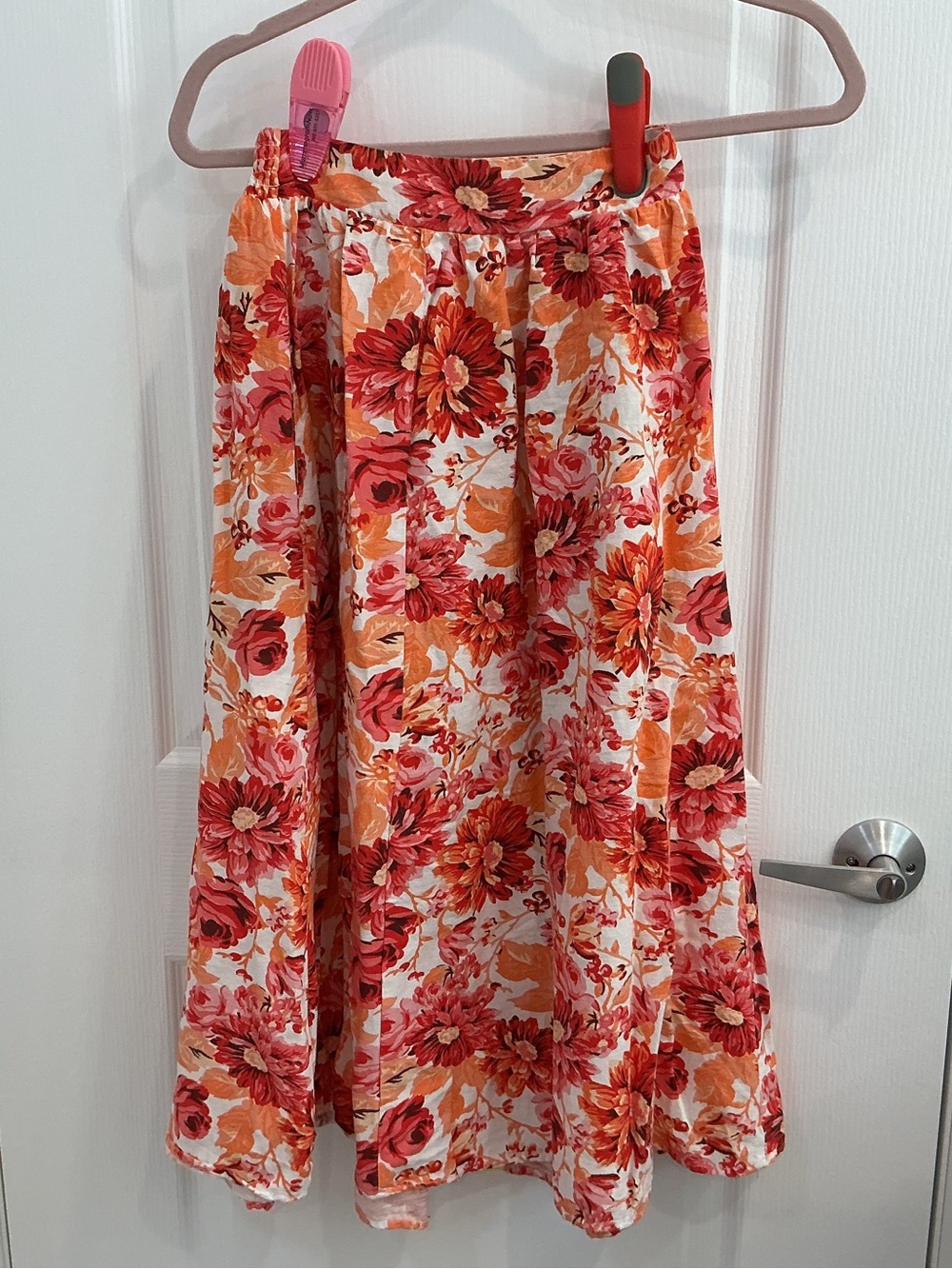 Japna Floral Circle Skirt in Red, Orange & Cream - Picture 2 of 6
